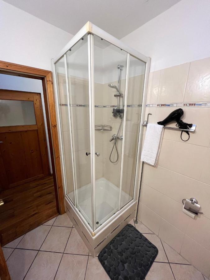 Апартаменты 85Qm - Zentrale Lage - Parkplatz Гёттинген Экстерьер фото