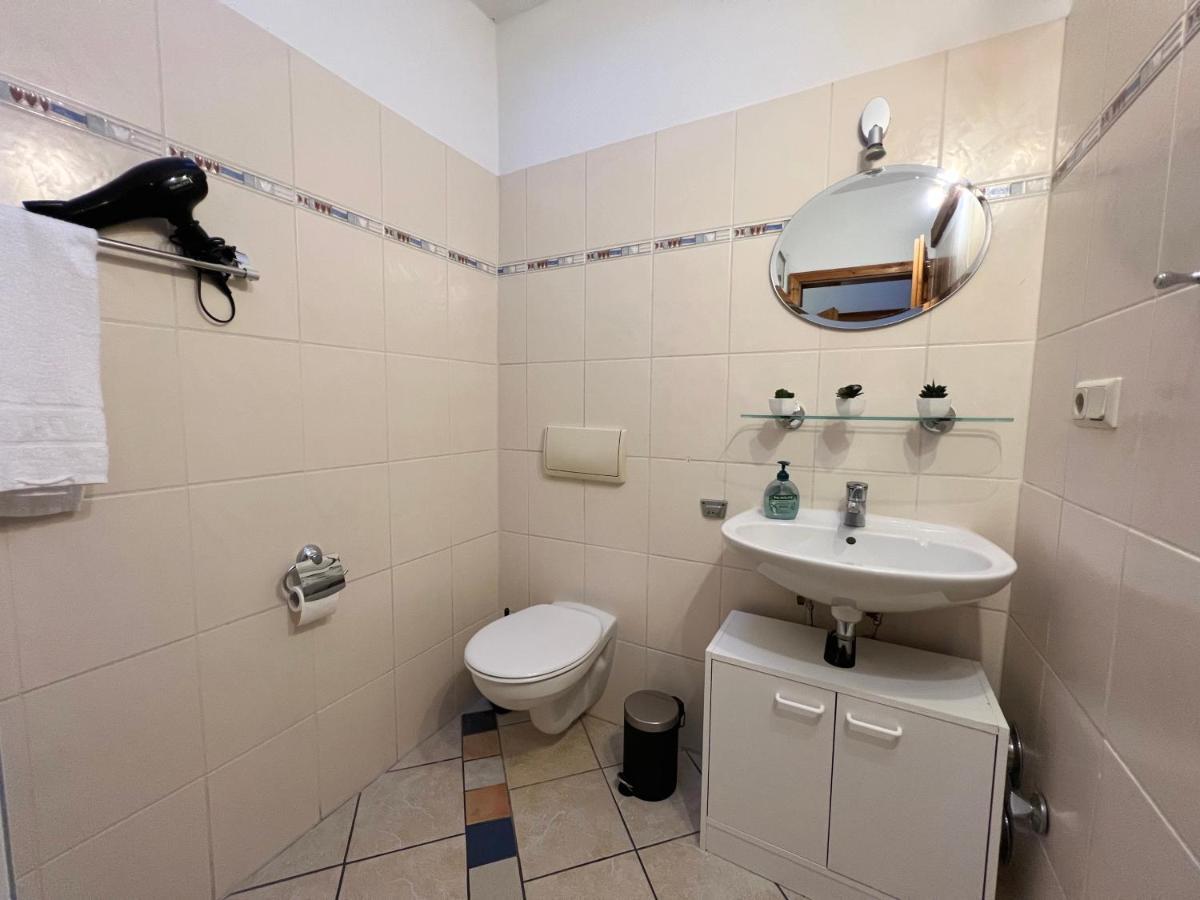 Апартаменты 85Qm - Zentrale Lage - Parkplatz Гёттинген Экстерьер фото